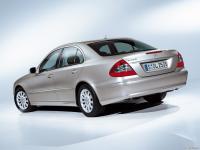 autowp.ru_mercedes-benz_e280_4.jpg